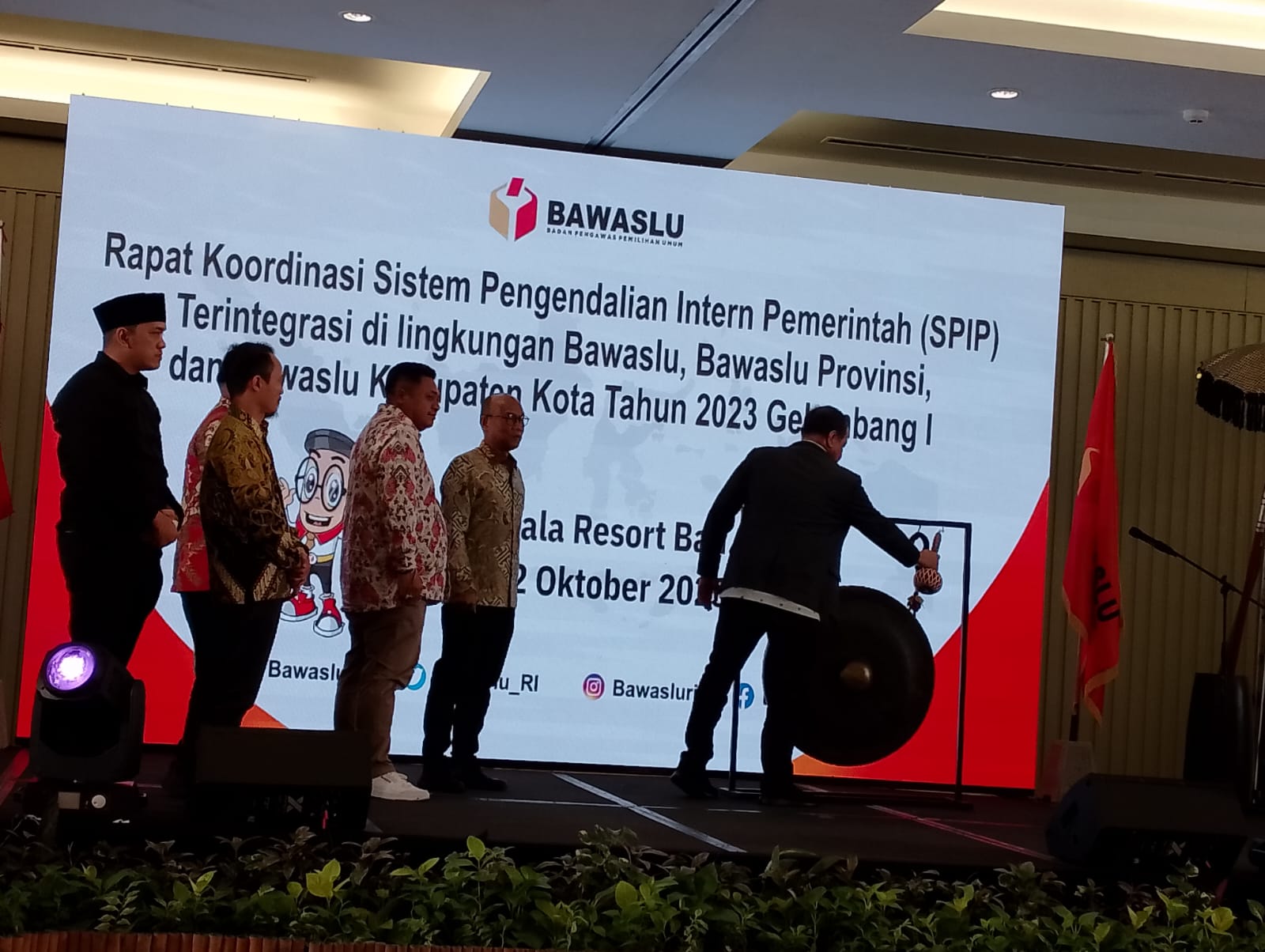 PIMPINAN BAWASLU WAKATOBI IKUTI RAKOR SISTEM PENGENDALIAN INTEREN PEMERINTAH